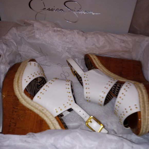 Jessica Simpson - Wedge summer sandal - Picture 5 of 6